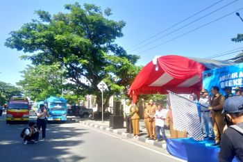 Pemprov Sulteng memberangkatkan 270 pemudik melalui program mudik gratis
