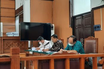 KPK minta hakim menolak permohonan praperadilan Lukas Enembe