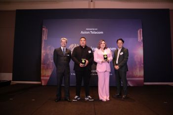 Direktur XL Axiata dan XL HOME raih penghargaan bergengsi