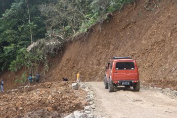 Pemudik Lebaran diminta waspada lokasi rawan bencana di Pasaman Barat