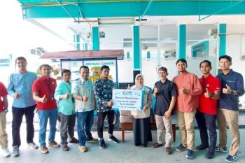 Tebar kepedulian saat Ramadan, YBM PLN Payakumbuh dan Solok salurkan bantuan modal usaha