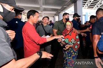 Jokowi kembali ke Jakarta di tengah isu pengumuman calon presiden PDIP