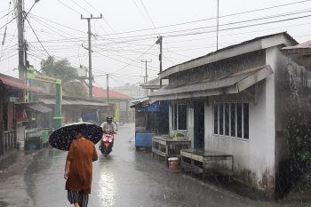 BMKG prediksi Pulau Bintan hujan pada 1 Syawal 1444 Hijriah