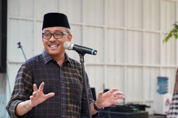 Pemkot Batam minta warga kurangi sampah plastik
