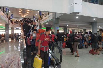 Pelindo Regional 4 catat pemudik capai 326.346 orang