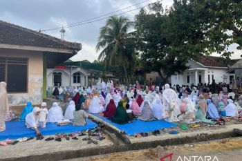 Sholat Idul Fitri 1444 Hijriah