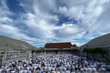Ratusan WBP Lapas Padang sambut Lebaran dengan suka-cita