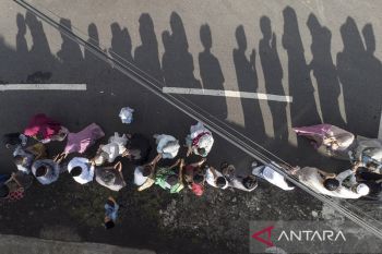 Asal-usul ucapan "minal aidin wal faizin" di Hari Raya Idul Fitri