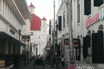 Kota Lama Semarang dipadati pelancong Lebaran 2023