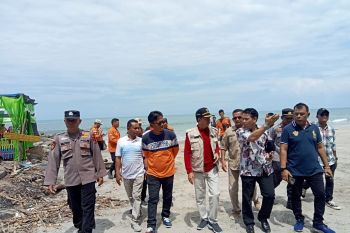 Pemkab Pasaman Barat buka secara resmi pekan seni budaya di Pantai Sasak