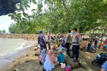 Polres Pasaman Barat turunkan puluhan personel amankan kegiatan di objek wisata