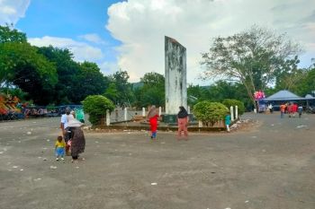 Tingkat kunjungan wisata pantai di Pasaman Barat menurun diduga akibat takut tsunami