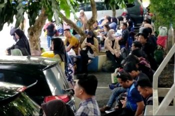 Polda Lampung fasilitasi 200 pemilir kembali ke Pulau Jawa gratis
