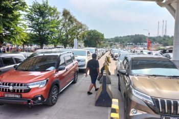 Dermaga eksekutif kerap padat, gunakan dermaga reguler Pelabuhan Bakauheni
