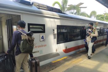 Hingga H+4 penumpang naik dari Stasiun Tanjungkarang 4.218 orang
