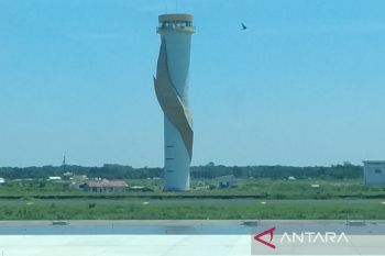 Jawa Barat komitmen terus kembangkan Bandara Kertajati