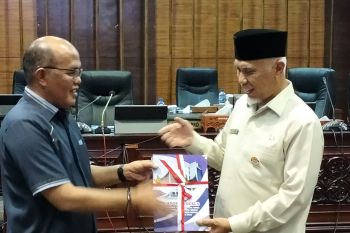 DPRD Sumbar paparkan capaian kinerja selama masa sidang kedua