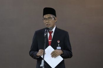 Sekda Jateng tekankan  penanganan kemiskinan pada peringatan Hari Otda