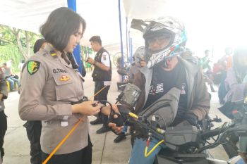 Polisi beri pelayanan kesehatan di Pelabuhan Bakauheni