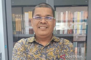 Budayawan Kalsel dukung pelestarian kain tenun ikat Sarigading khas HSU