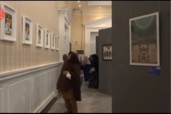 Ngabuburit sambil menikmati suguhan karya seni lukis dan foto