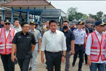 Direktur JR dan Menhub cek arus balik di Sumsel
