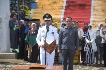 Penjabat Bupati Buton berharap tercipta generasi cerdas dan berkarakter