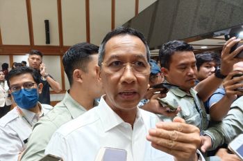 Pemprov DKI Jakarta bahas aturan jam kerja kurangi kemacetan