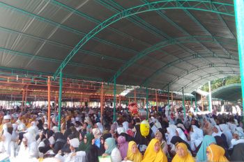 Ribuan umat Islam menghadiri Haul Guru Tua di Kota Palu