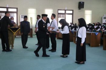 Pemkab Kulon Progo mengangkat 126 tenaga kesehatan sebagai PPPK