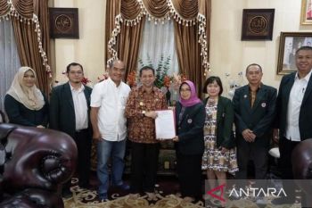 Dapat apresiasi, tenaga medis bangun SDM lokal