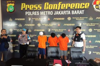 Polisi amankan tiga pelaku pembacokan di Palmerah
