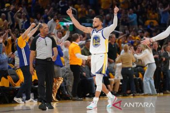 Curry geser Garnett dari pencetak poin terbanyak sepanjang masa NBA