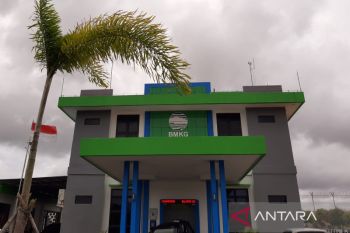 Gerhana bulan penumbra bisa diamati di Kota Tanjungpinang