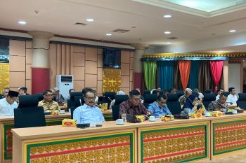 DPRD soroti pengendalian tingkat kemiskinan di Sumbar
