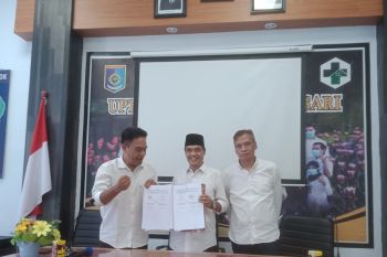 Disdukcapil Lombok Barat menargetkan semua desa punya kios adminduk