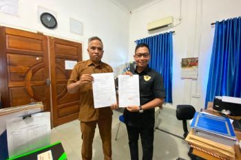 Neko Wesha Pawelloy mundur dari jabatan Wakil Bupati Lingga