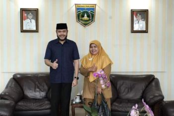 Wakili Indonesia, Wako Fadly Amran lepas Fitra ikuti pelatihan guru ke Korea Selatan