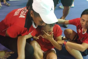 SEA Games 2023 - Dwi Rahayu raih medali emas soft tenis