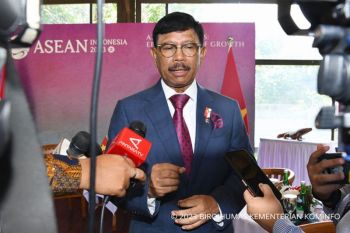 Menkominfo nyatakan pihaknya siap buat regulasi digitalisasi yang memadai