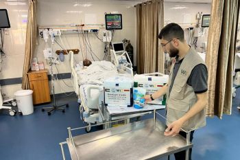 Laznas WIZ salurkan bantuan obat-abatan untuk korban perang di Gaza Palestina