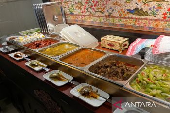 Keseruan berburu makanan halal di Kamboja
