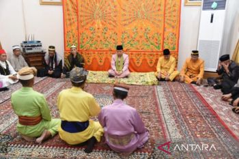 Pemprov Gorontalo gelar 'Moloopu' sambut penjabat gubernur baru