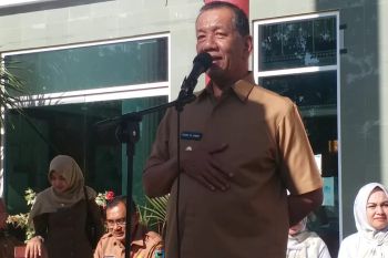 Bupati buka secara simbolis kelompok belajar