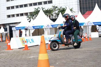 PLN dukung masyarakat gunakan motor listrik, bisa hemat biaya operasional hingga 75 persen