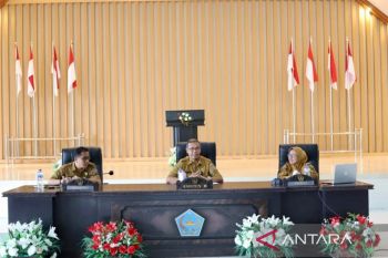 Pemkab Sitaro terima hasil penilaian kepatuhan Ombudsman RI
