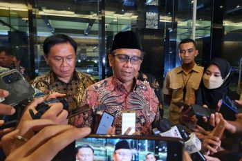 Mahfud MD pastikan tidak ada politisasi hukum terkait kasus Johnny G Plate