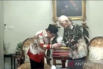 Muhaimim Iskandar kunjungi Wakil Presiden Ke-6 RI Try Sutrisno