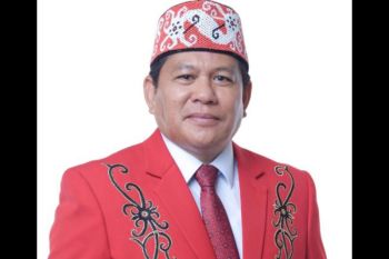 Kapuas Hulu juara II lomba menumbuk padi dan pangka gasing di PGD Kalbar