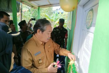 Bupati Sidrap serahkan rumah layak huni ke-30 kepada mustahik Baznas